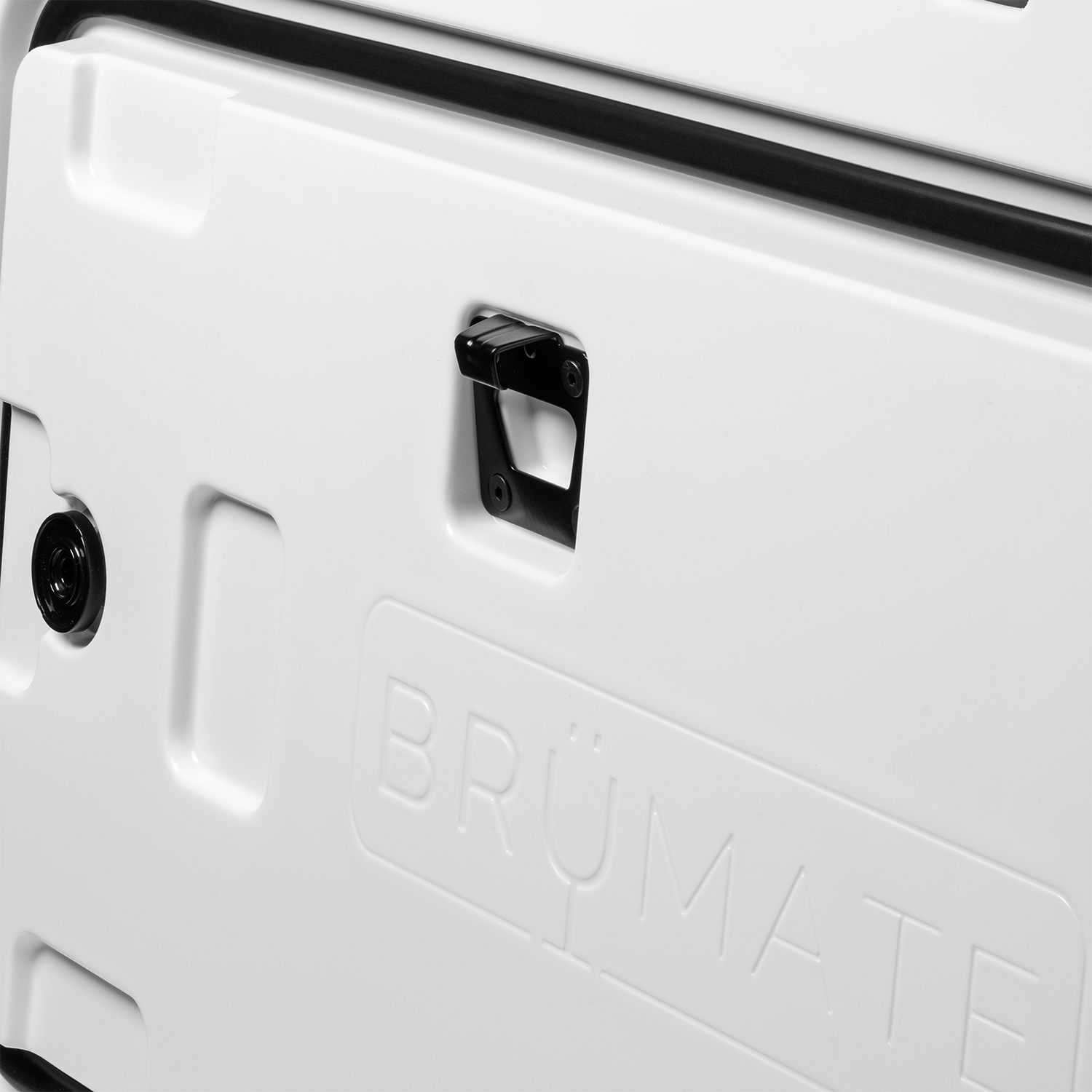 BrüTank 55-Quart Double Drink Holder Cooler Bundle | Ice White - Image 6
