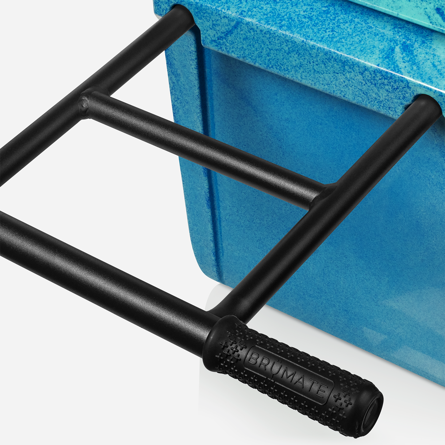 BrüTank 55-Quart Rolling Cooler | Ocean Swirl - Image 4